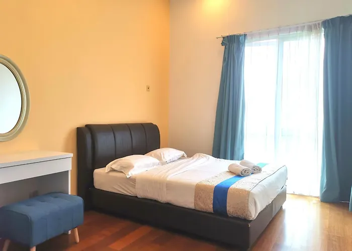 Sunset Seaview Vacation Condos @ Imago Shopping Mall