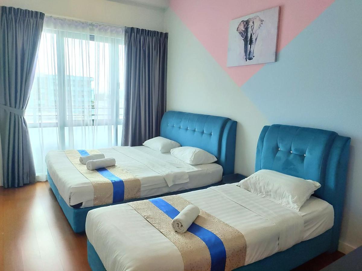 Sunset Seaview Vacation @ Imago Shopping Mall Apartment