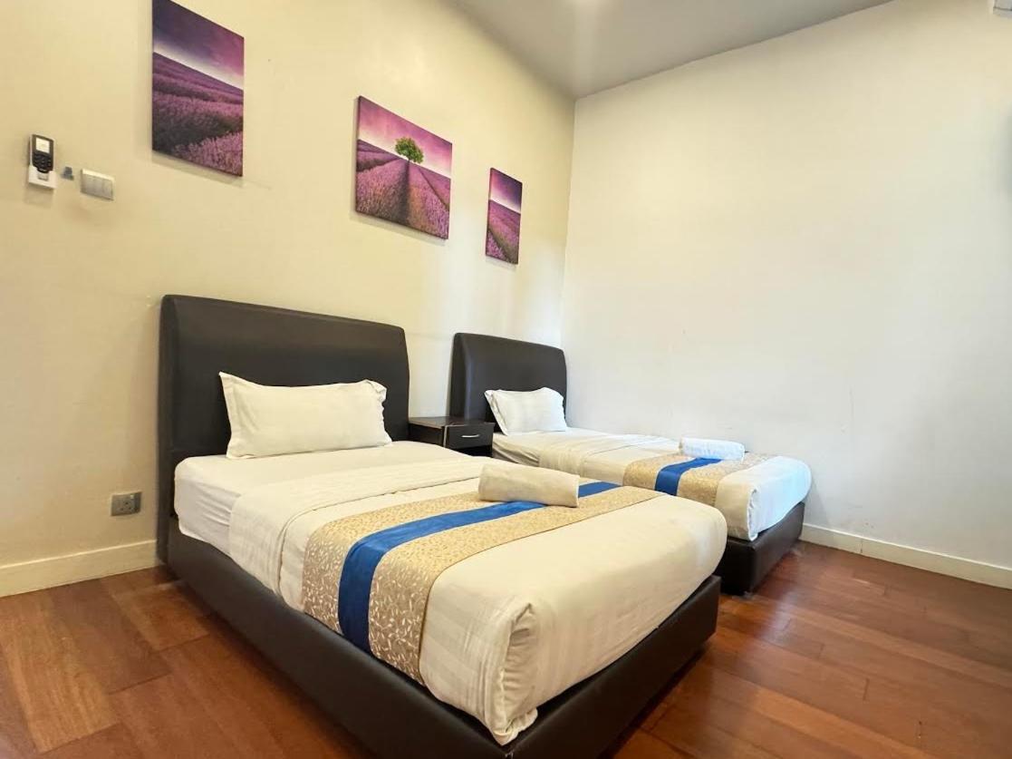 Sunset Seaview Vacation @ Imago Shopping Mall Apartment *